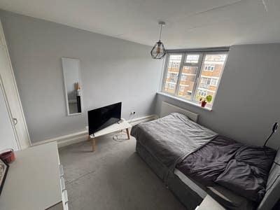 Double room in Homerton Main Photo