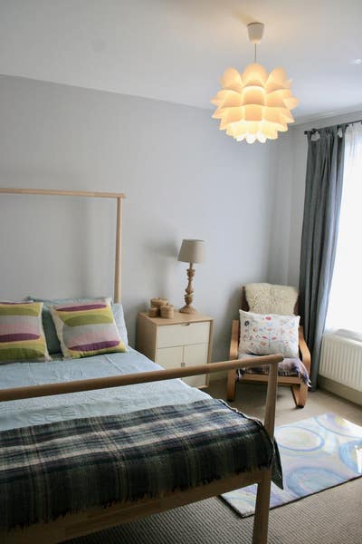 Double bedroom in Stunning Character Home Main Photo