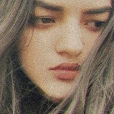 I am a female student aged 20. I am looking f... Main Photo