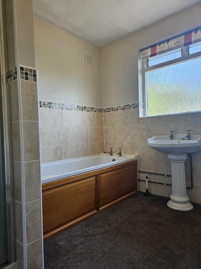 🏡 Rooms for Rent in Castle Bromwich – Great Locat Main Photo
