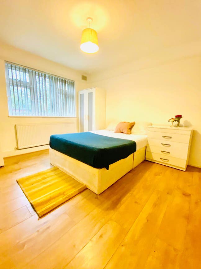 Kensal Rise: Massive Double in a Perfect Location Main Photo