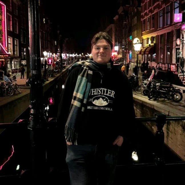 Young Australian looking for flat Main Photo