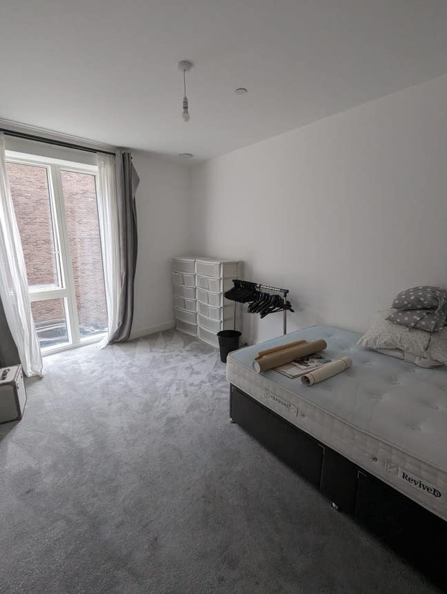 North Greenwich Sunny Double Room! Main Photo