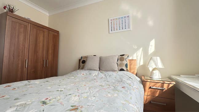 Sunny Double Room Chlesea Kensington Main Photo