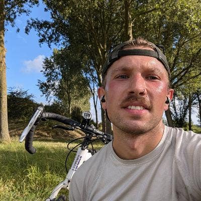 Looking for a room from July! Main Photo