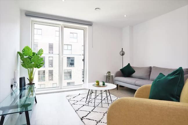Luxury Ensuite Double Room in Morden 2-Bed Flat Main Photo