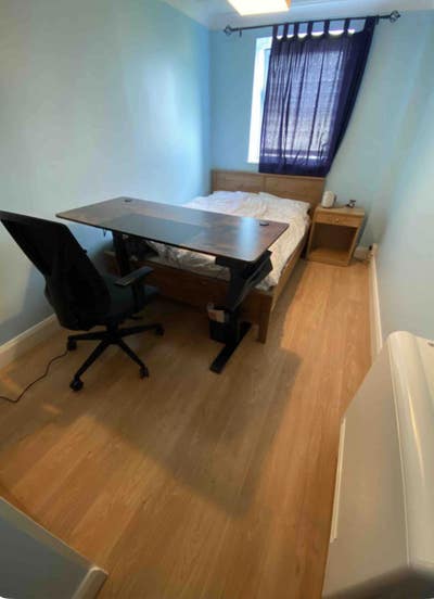 Double bedroom in Battersea  Main Photo