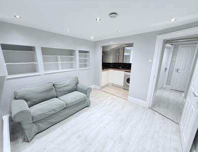 Cosy One Bedroom Flat in Leytonstone Cann Hall Rd Main Photo