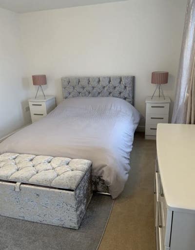 Gorgeous large furnished double bedroom  Main Photo