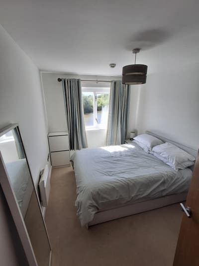 Furnished light bright double room Main Photo