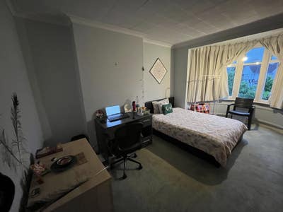 Large Double Room - Wembley Park  Main Photo