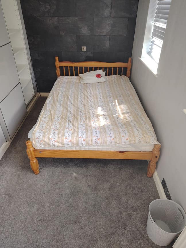 Room to share  Main Photo