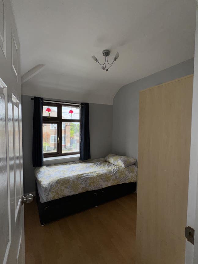 Room to rent Mottingham  Main Photo
