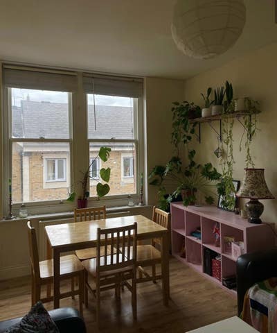 Double Bedroom in Brixton Main Photo