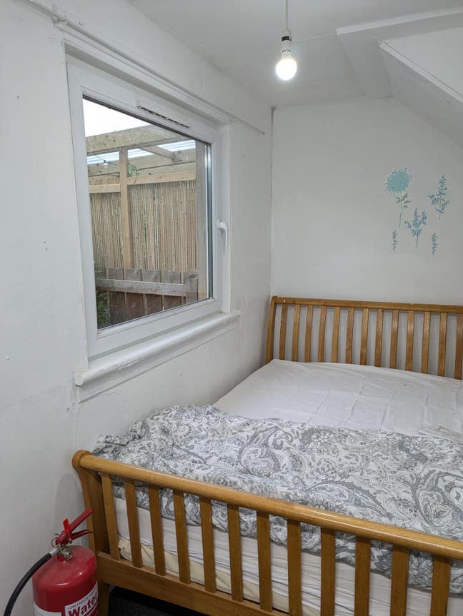 Room near Liberton hospital and kings building  Main Photo