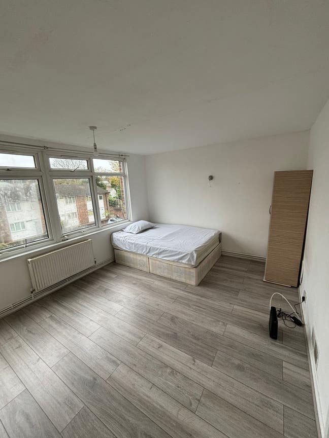 🏡 Lovely Double Room – Upper Richmond Road Main Photo