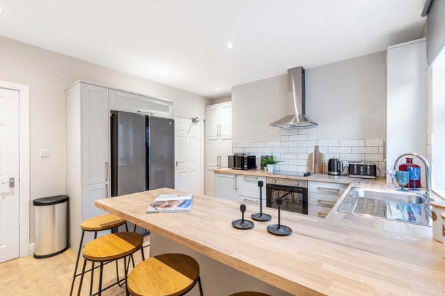 Stunning Luxury Rooms in Leeds Main Photo