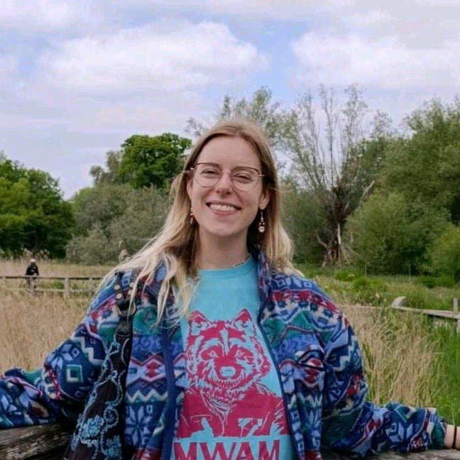 Looking for friendly flatshare! Main Photo