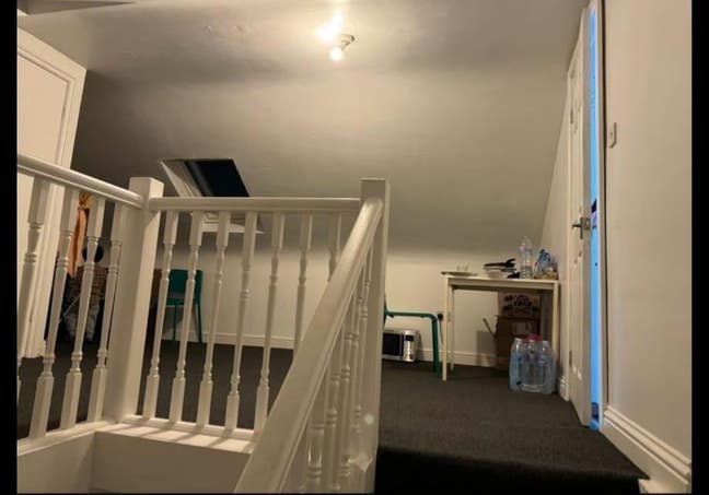 ‼️Loft Room to Let ‼️
 Main Photo