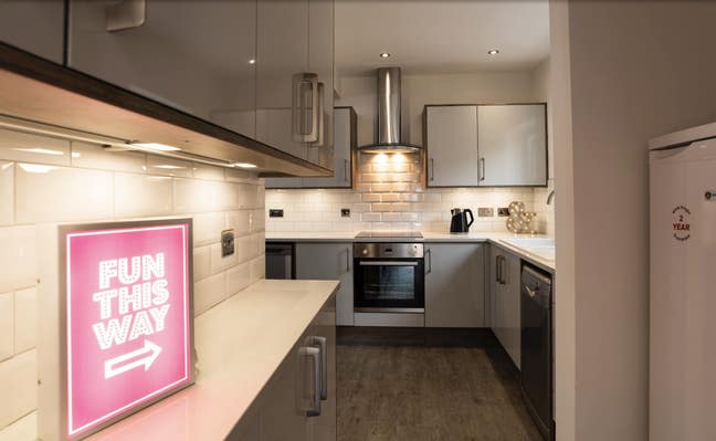 Double Room | £640 I 2 mins from station Main Photo