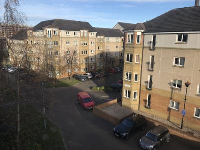 Ensuite room in large flat Haymarket Main Photo