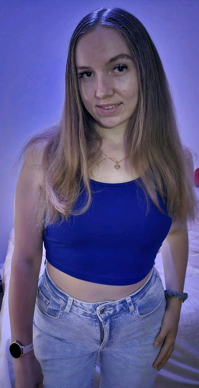 Female- one bedroom flat/ double room/ en-suite Main Photo