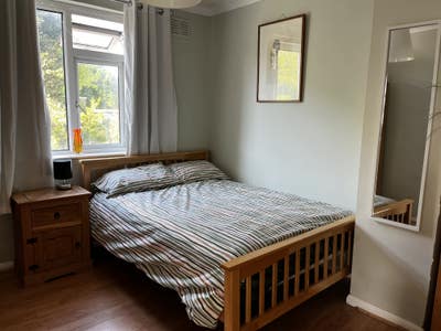 Spacious Double Room near to UHW- Bills included Main Photo