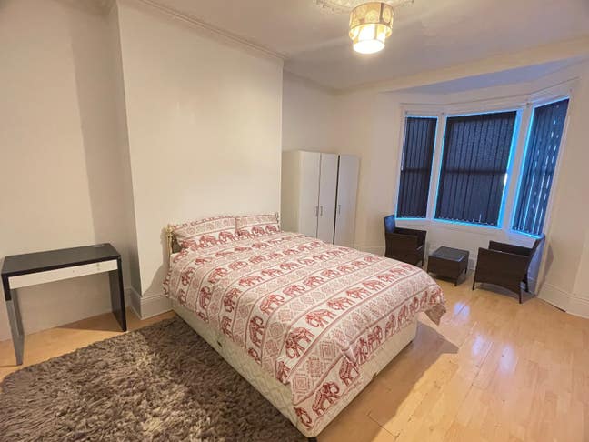Comfortable fully furnished accomodation in  NE4 Main Photo