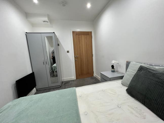 Cheap! Central Birmingham Double Room – &pound;550/Month Main Photo
