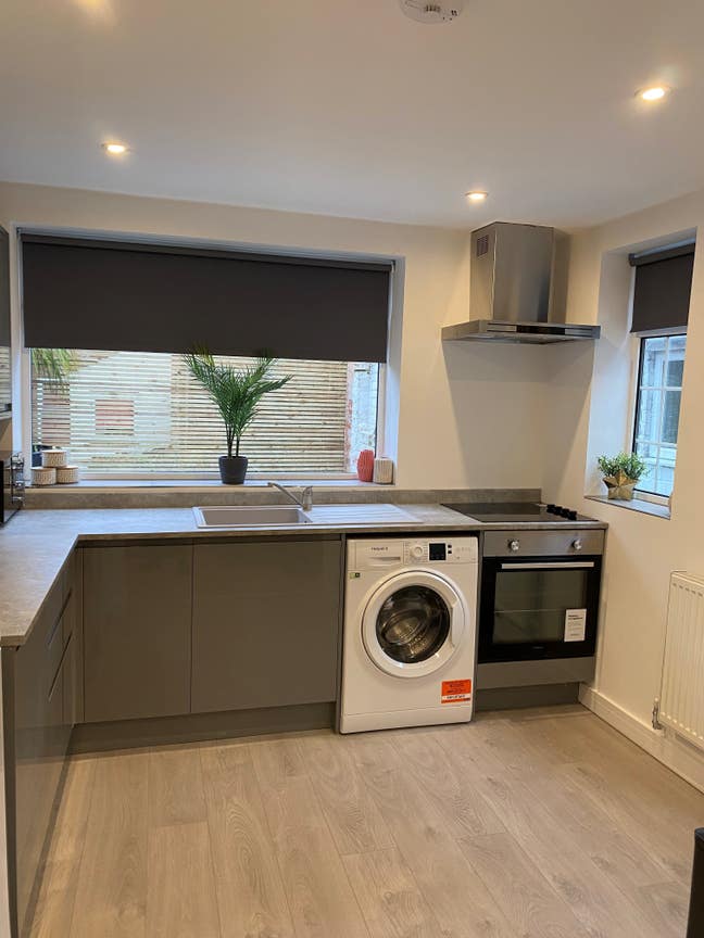 Ensuite Rooms in Shared House S2 - STUDENT Main Photo