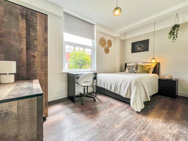 Market Leading HMO, Bury Main Photo