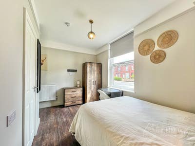 Market Leading HMO, Bury Main Photo