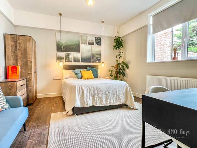 Market Leading HMO, Bury Main Photo