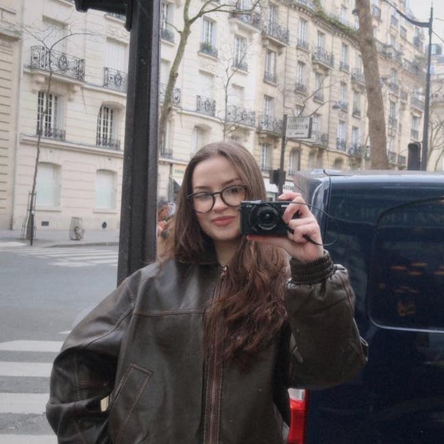 Student Female seeks a single or double room Main Photo