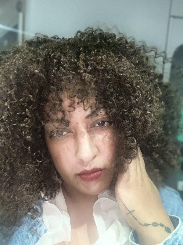 Professional Female seeks a double room Main Photo