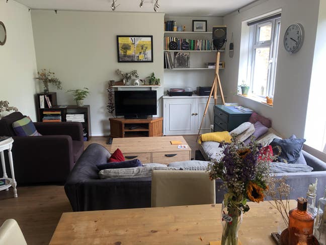 Short term Double Room - Sept & Oct - SW12  Main Photo