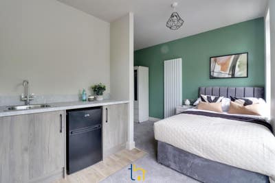 Kirby Road, LE3 | Luxury En-Suite Rooms- Bills Inc Main Photo