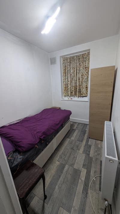 Single bed room  Main Photo