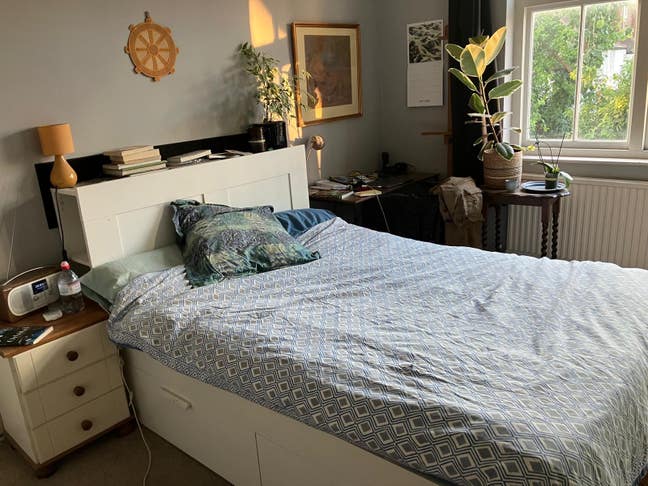 Double room in a cosy household in South Wimbledon Main Photo