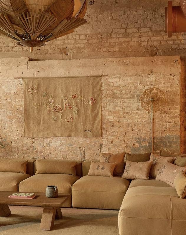 The Villas in Shoreditch! w/ all access membership Main Photo