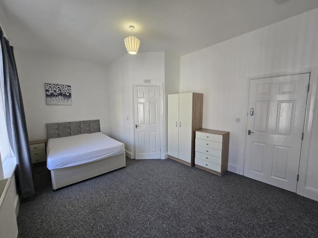 ✨ En Suite Double – Melrose St | Bills Inc 🛏️🚿 Main Photo