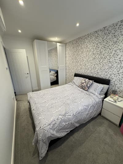 Lovely 3 bed semi detached house share Main Photo