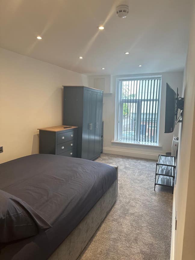BRAND NEW, Double Room with En-suite. All Bill Inc Main Photo