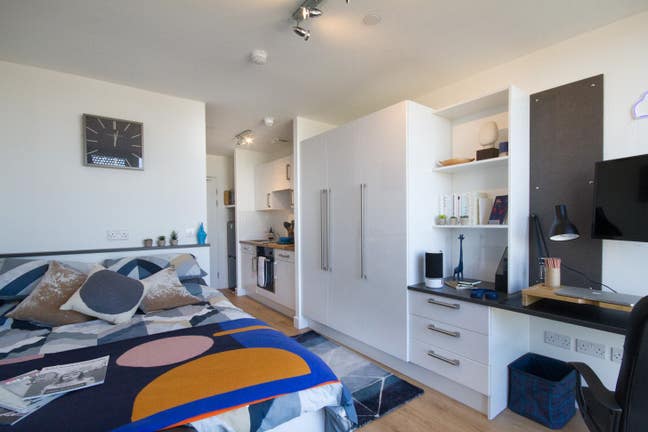 Code student accommodation flat takeover  Main Photo