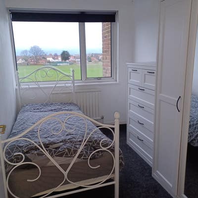 Lovely single room with park view and gym Main Photo