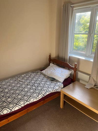 1 Single room and 1 Double room in quiet house Main Photo