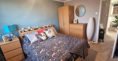 Spacious double, homely and cared for property Main Photo
