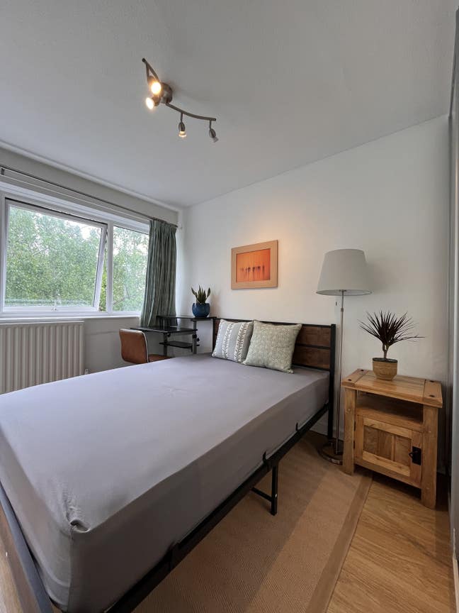 Double Room Southfields - Wandsworth - Wimbledon  Main Photo