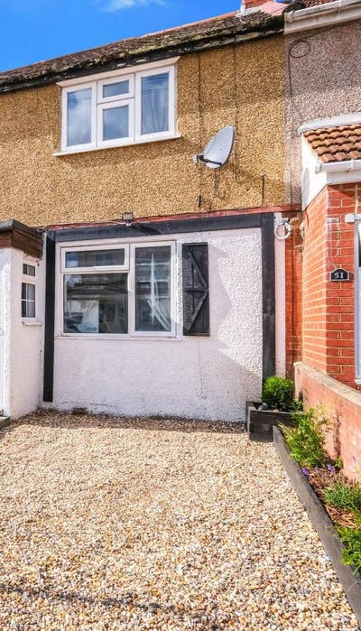  luxurious 2 double-bed ground floor maisonette Main Photo