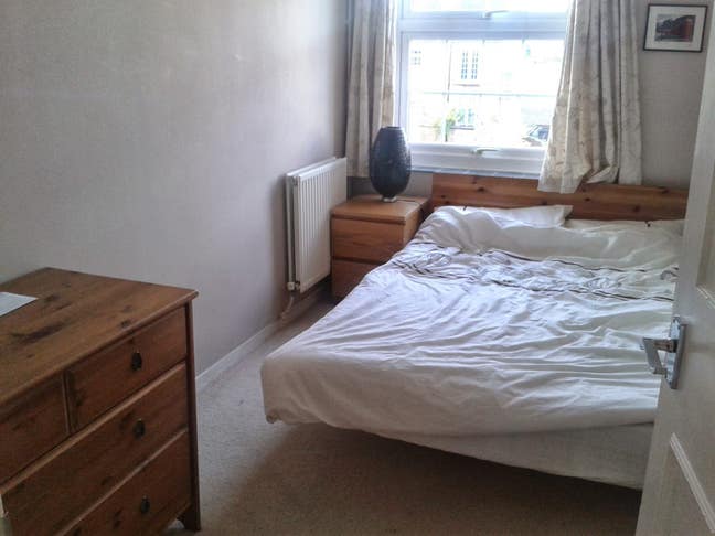 Double room in North Sheen/Richmond.  Main Photo
